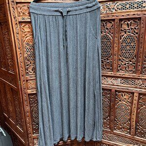 Athleta Grey Jersey maxi skirt, size Large